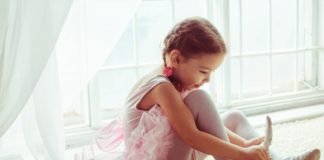 MI CLASE DE BALLET Y UN COSCORRÓN EN LA CABEZA