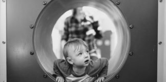 EXPLORING SPACE, un libro de niños que inspiro a David Mackay viajar al espacio.