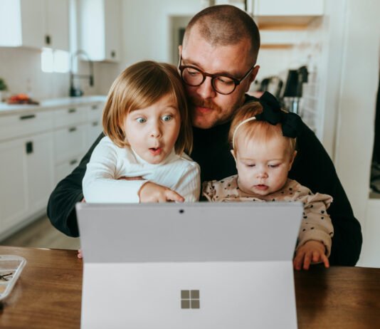 Recomendaciones para estudiar el impacto de la IA en la salud mental de los jóvenes