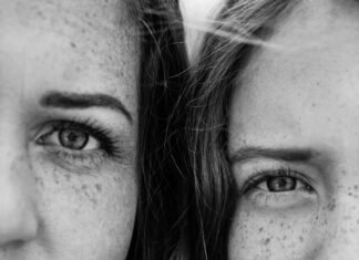 El cariño materno en la infancia influye en la salud de los adolescentes