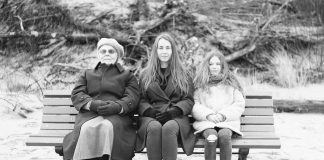 Por qué los abuelos son más importantes que nunca para la salud mental de los niños